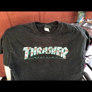 Men’s medium skate shirt